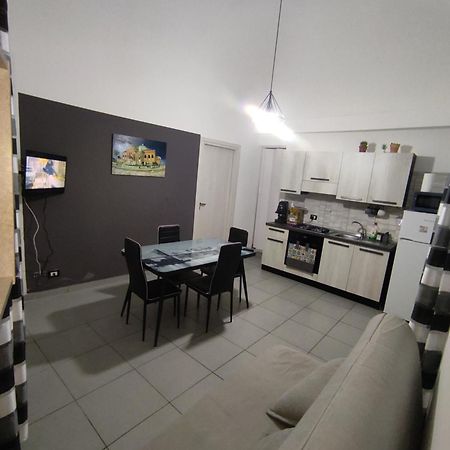 Casa Vacanze Campanella - Apartment At The Zisa パレルモ エクステリア 写真