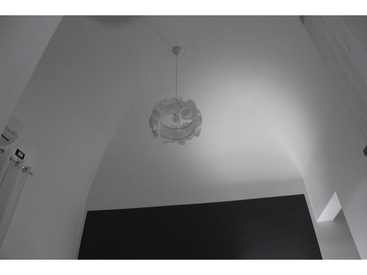 Casa Vacanze Campanella - Apartment At The Zisa パレルモ エクステリア 写真