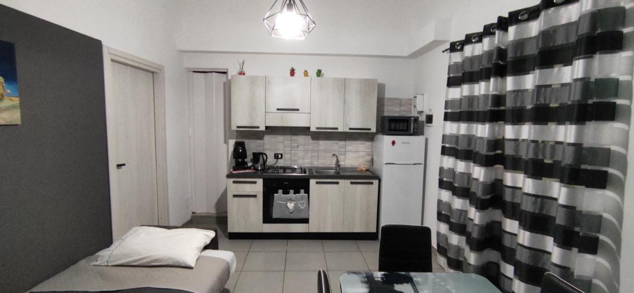 Casa Vacanze Campanella - Apartment At The Zisa パレルモ エクステリア 写真