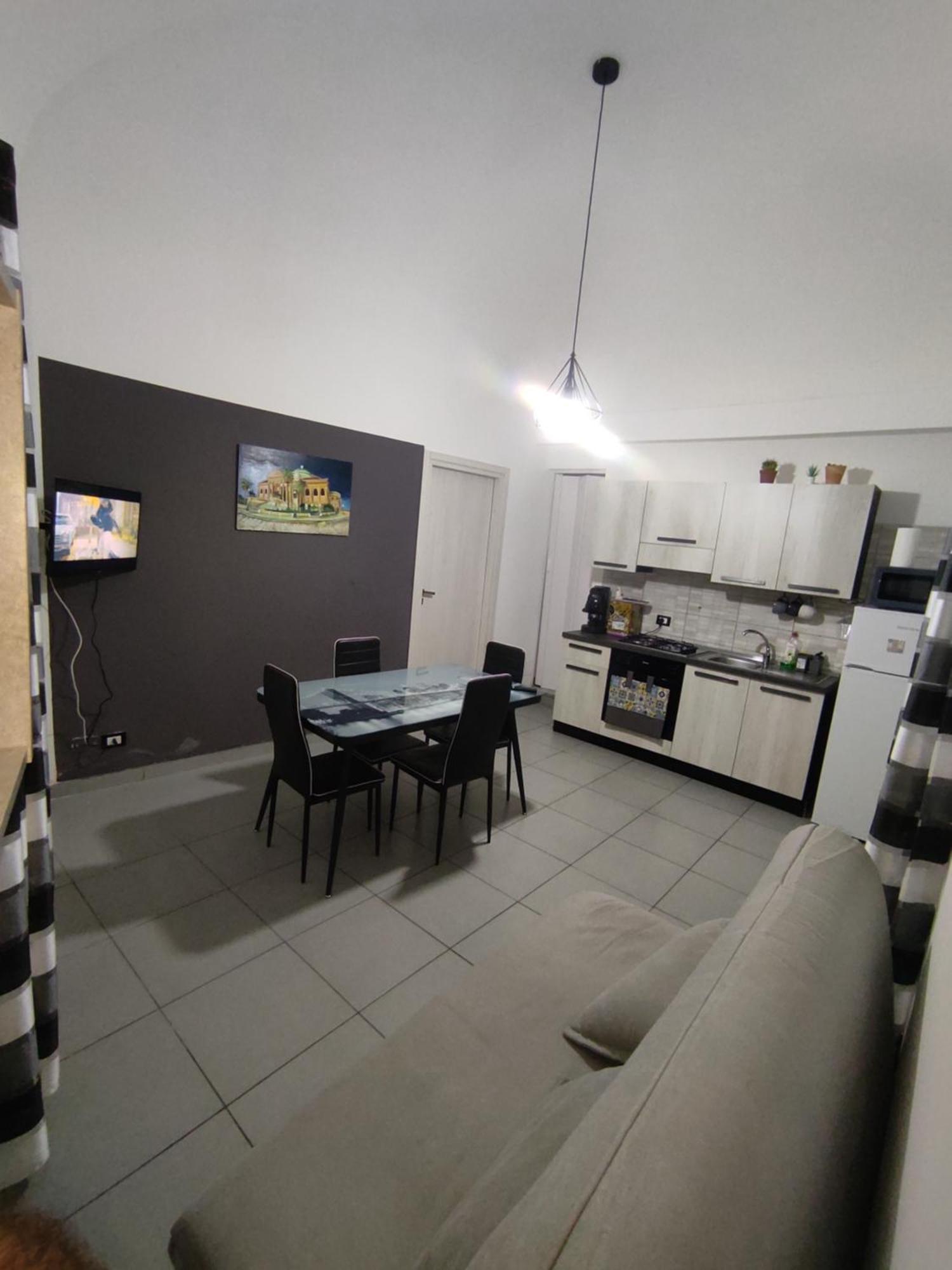 Casa Vacanze Campanella - Apartment At The Zisa パレルモ エクステリア 写真
